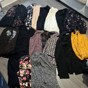 Large Womens Assorted Clothing Lot